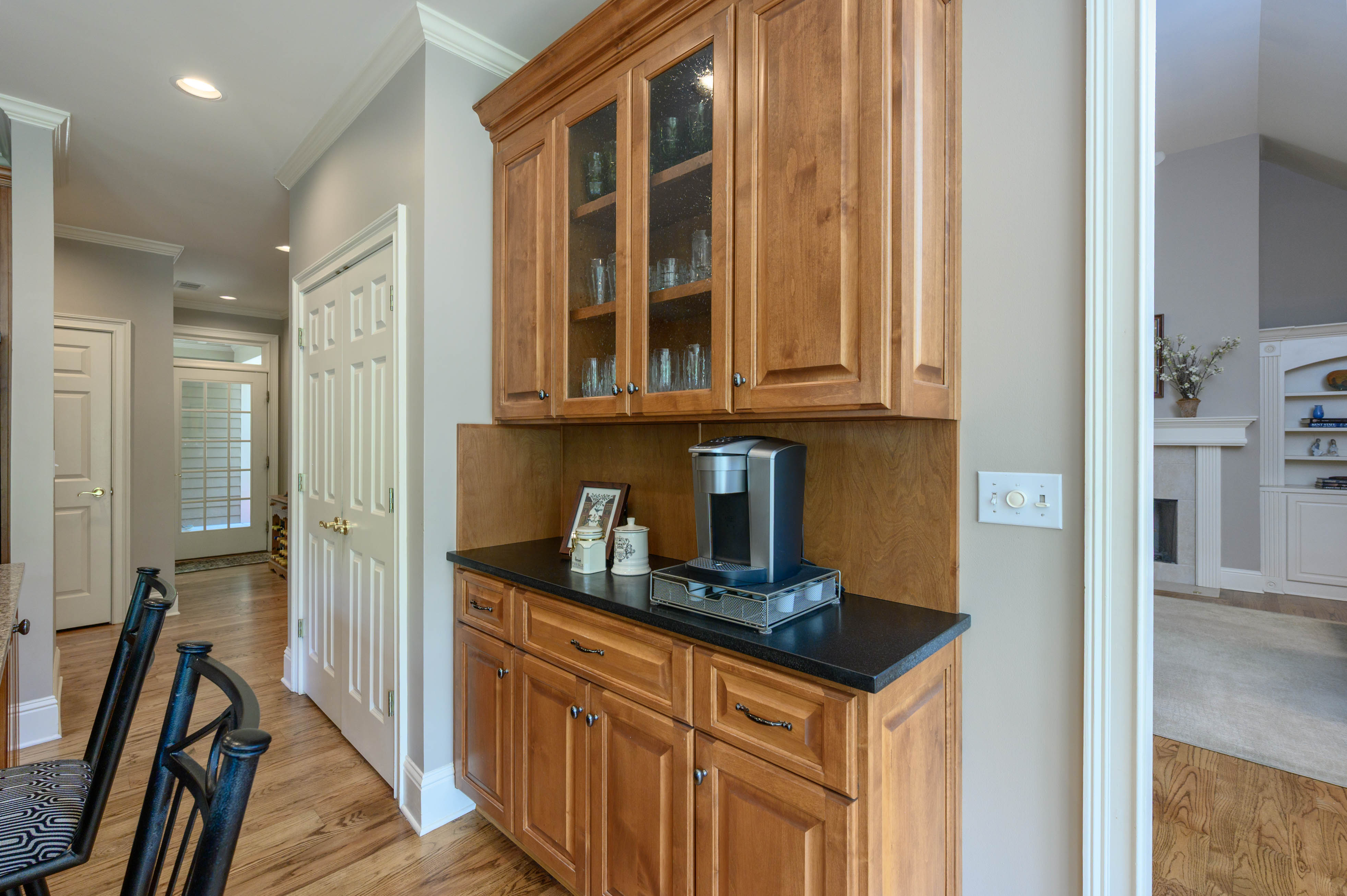 1011 Dejarnet Court image 17